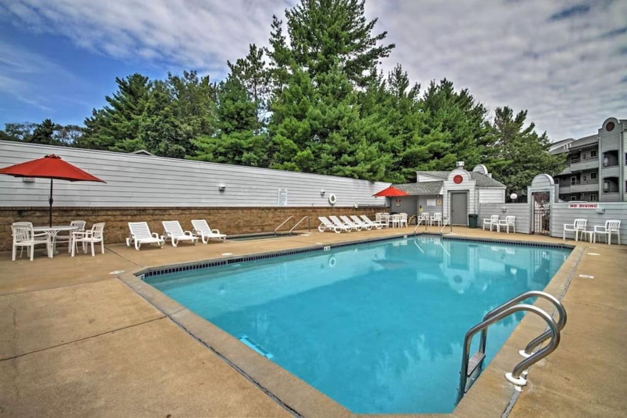 Ethels Beachfront Getaway Wisconsin Dells Eksteriør billede